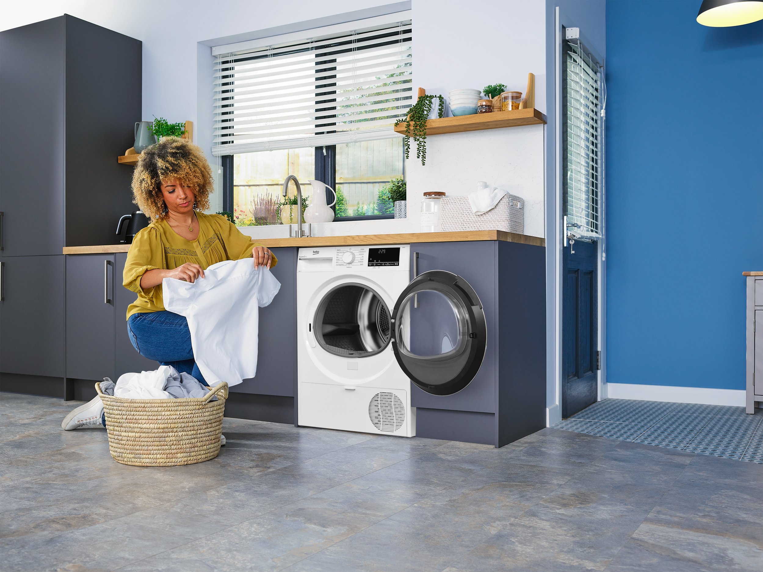 Beko B3T4911DW Condenser Tumble Dryer thumbnail 4