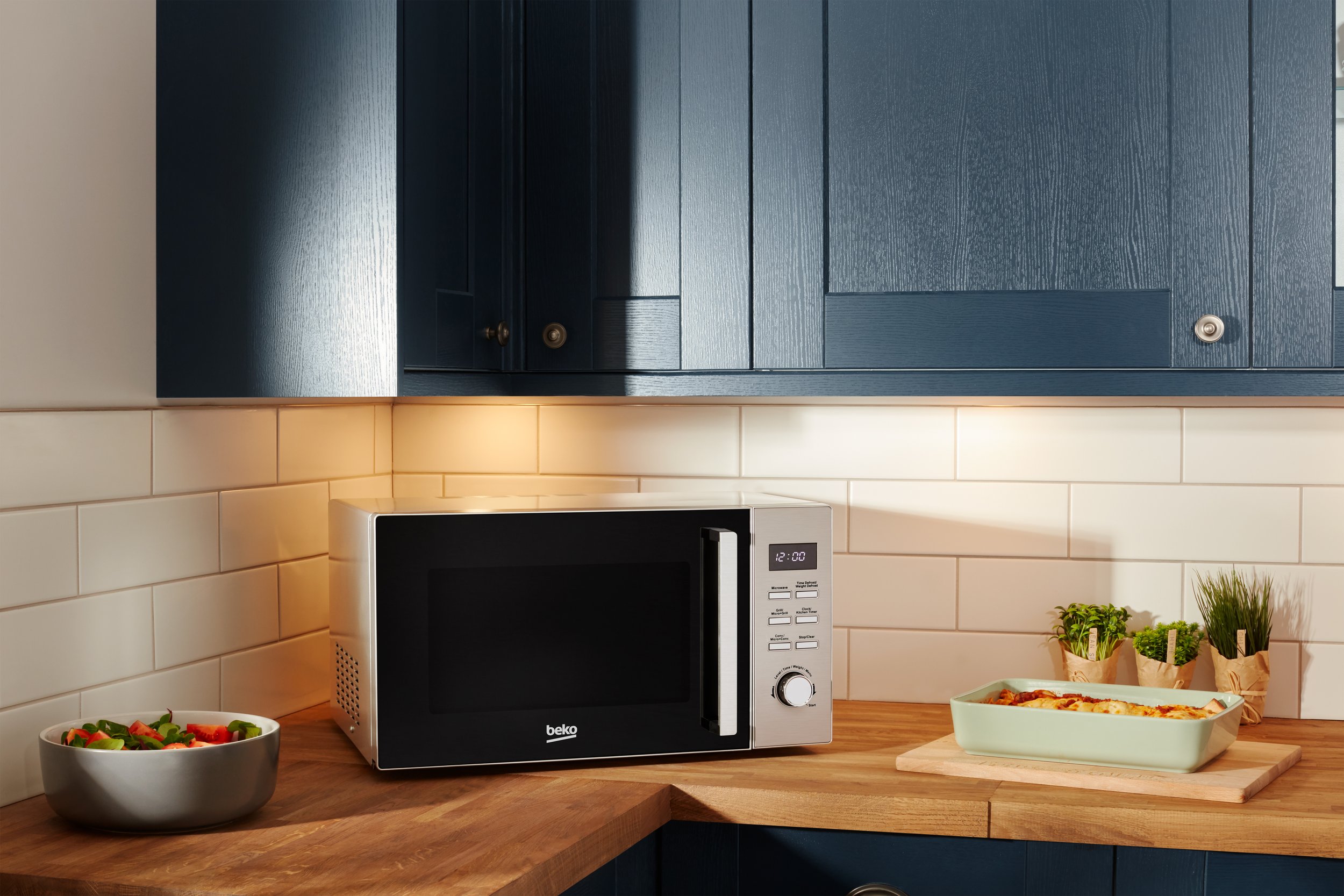 Beko mof20110b 800w compact microwave new arrivals