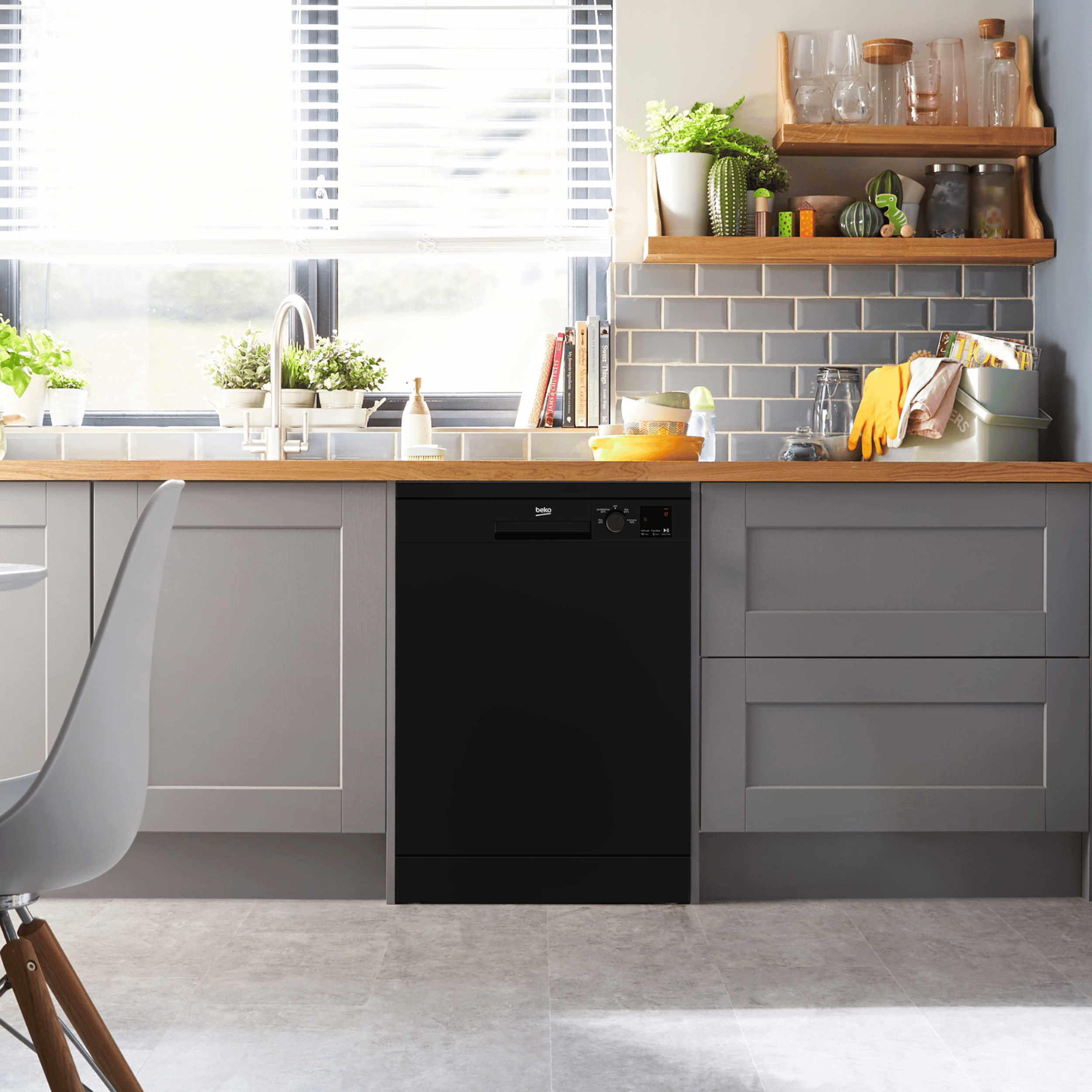 Beko dvn04320w full size dishwasher top