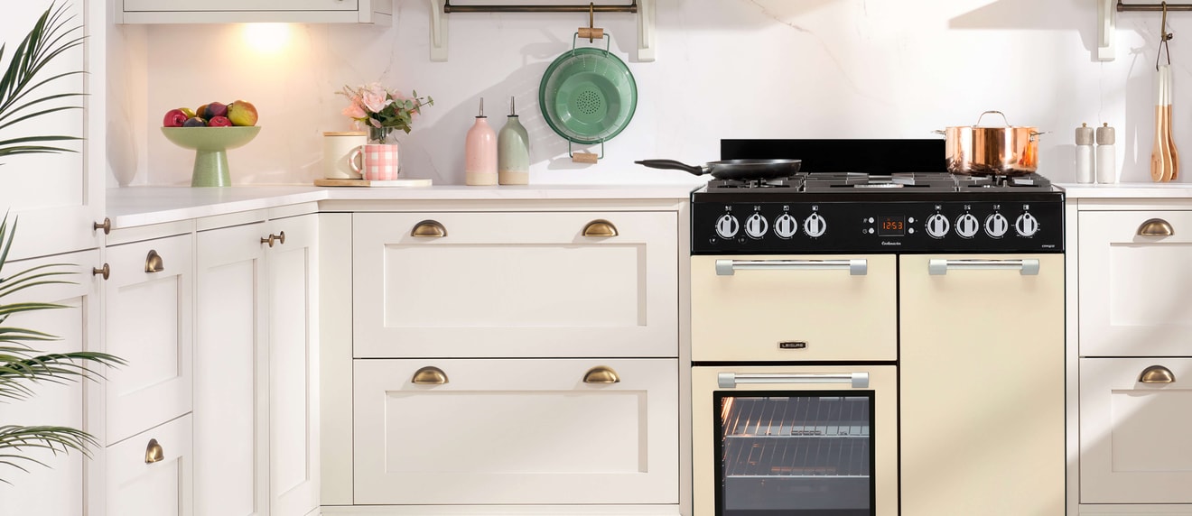 Cream Range Cookers